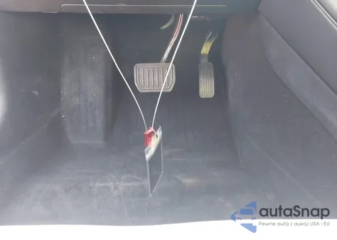 2021 Tesla Model 3 Standard Range Plus Rear-Wheel Drive z USA, uszkodzony, nr VIN 5YJ3E1EA7MF059222